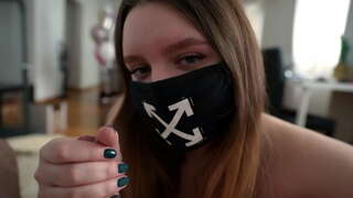 Cum on a დიდი და წვნიანი ტრაკი