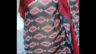 Bhabhi Amin&#039;ny Lava-Pitombenana Avy [Hanova / Hanova Milalao Amin&#039;ny Rantsan -