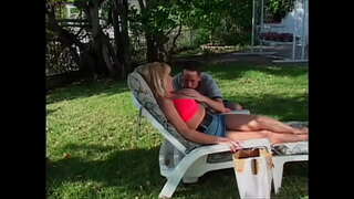 زوجة كبيرة الثدي يحب الشباب ديك - Allysin الجمر ، اشلي إيفانز ، كاندي كوكس كيانا برادلي, ميكا, ريبيكا Bardoux