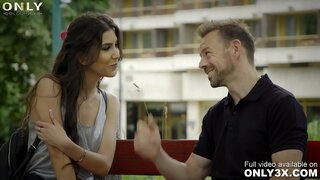 Only3x Only3x አንድ - ግምገማዎች ትዕይንት ግምገማዎች አሁን Anya Krey