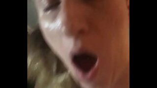 في الصباح الباكر اللسان الجنس مع شقراء قنبلة جبهة تحرير مورو الإسلامية