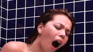 Vonioje, Ji Paprašė Dick in the Ass!!!